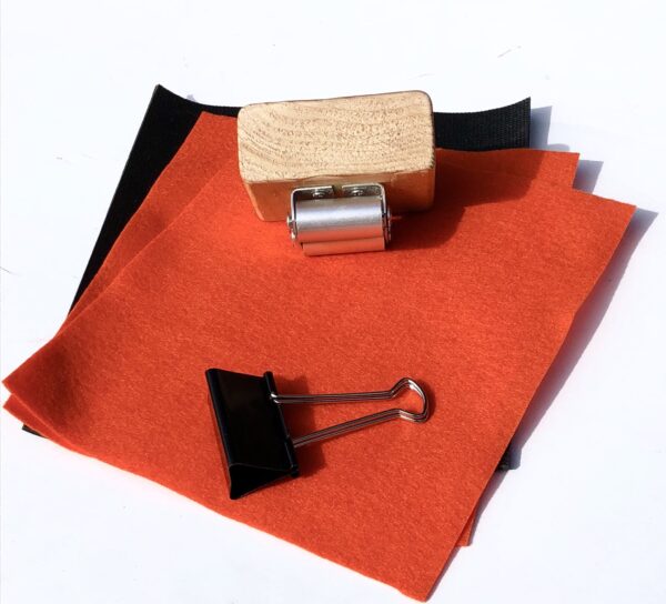 pocket press for drypoint linocut and letterpress